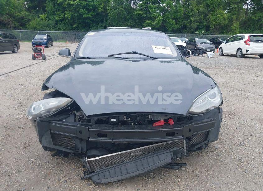 Photo 13 of 2014 Tesla Model S P85 (VIN 5YJSA1H17EFP62243)
