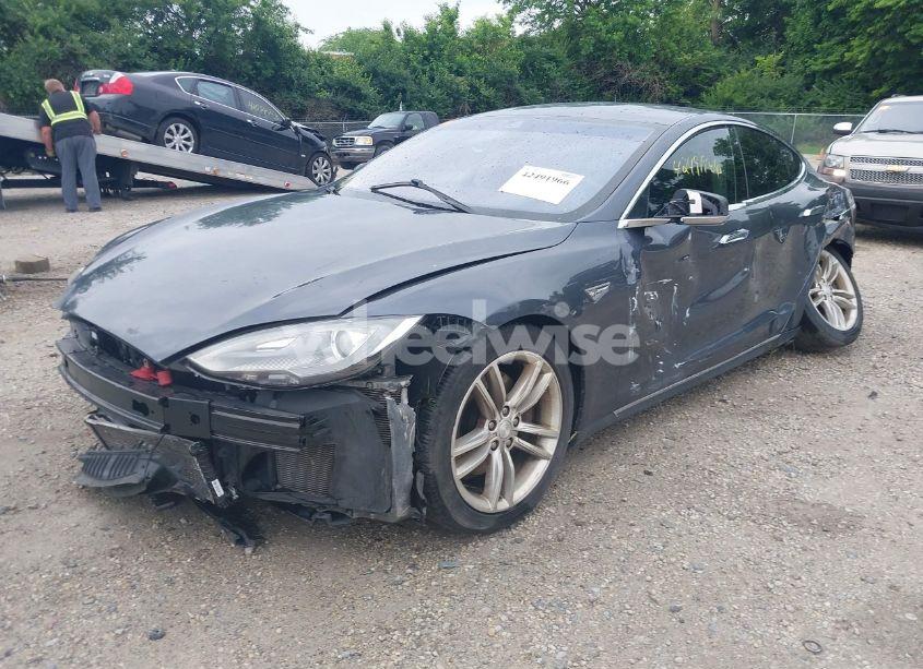 Photo 2 of 2014 Tesla Model S P85 (VIN 5YJSA1H17EFP62243)