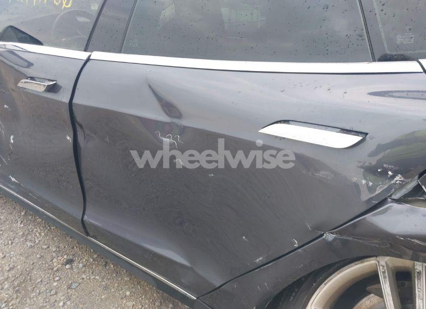 Photo 20 of 2014 Tesla Model S P85 (VIN 5YJSA1H17EFP62243)