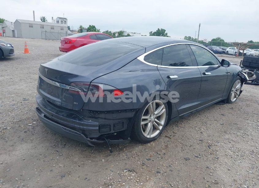 Photo 4 of 2014 Tesla Model S P85 (VIN 5YJSA1H17EFP62243)