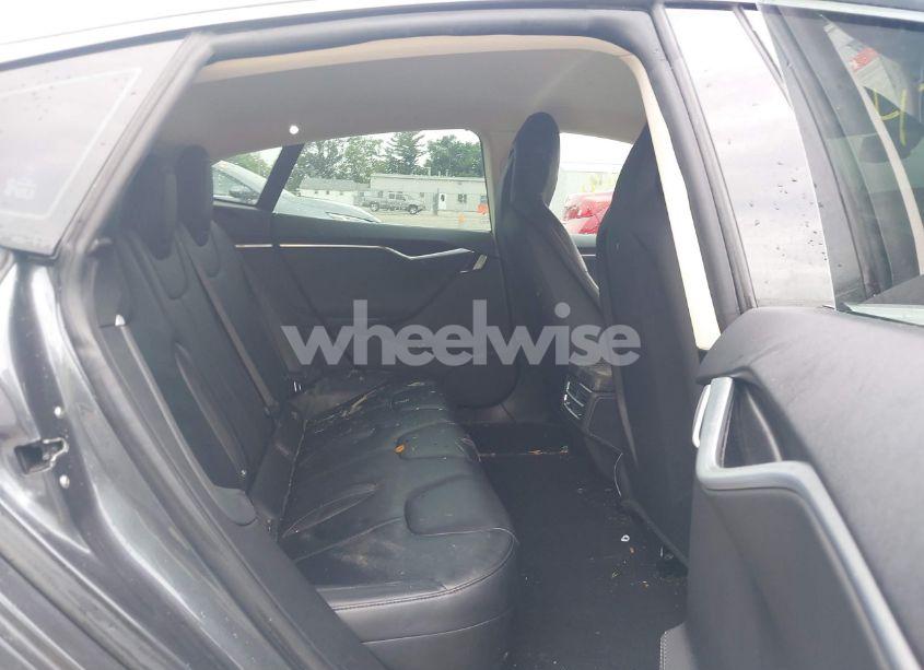 Photo 8 of 2014 Tesla Model S P85 (VIN 5YJSA1H17EFP62243)