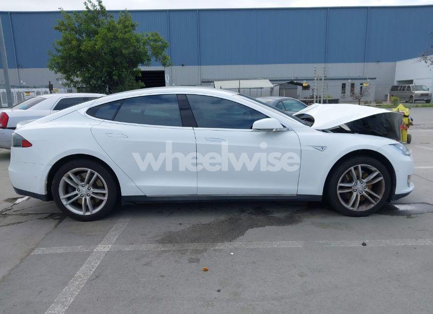 Photo 14 of 2015 Tesla Model S 60/70/85 (VIN 5YJSA1H17FFP76273)