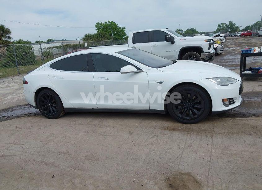 Photo 13 of 2014 Tesla Model S P85 (VIN 5YJSA1H18EFP49484)