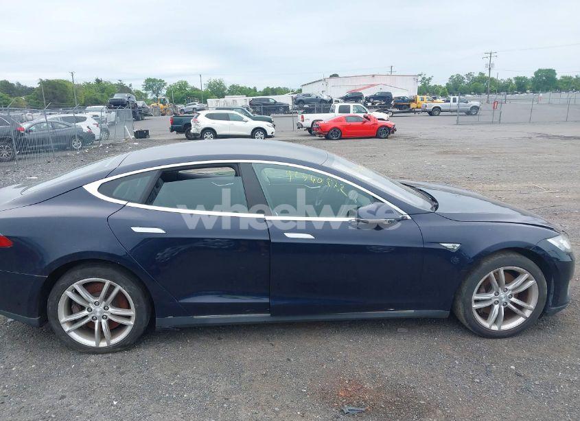 Photo 13 of 2014 Tesla Model S P85 (VIN 5YJSA1H19EFP32063)