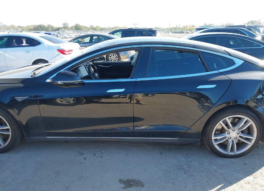 Photo 13 of 2014 Tesla Model S P85 (VIN 5YJSA1H19EFP42284)