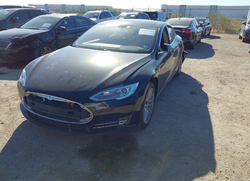 Photo 2 of 2014 Tesla Model S P85 (VIN 5YJSA1H19EFP42284)