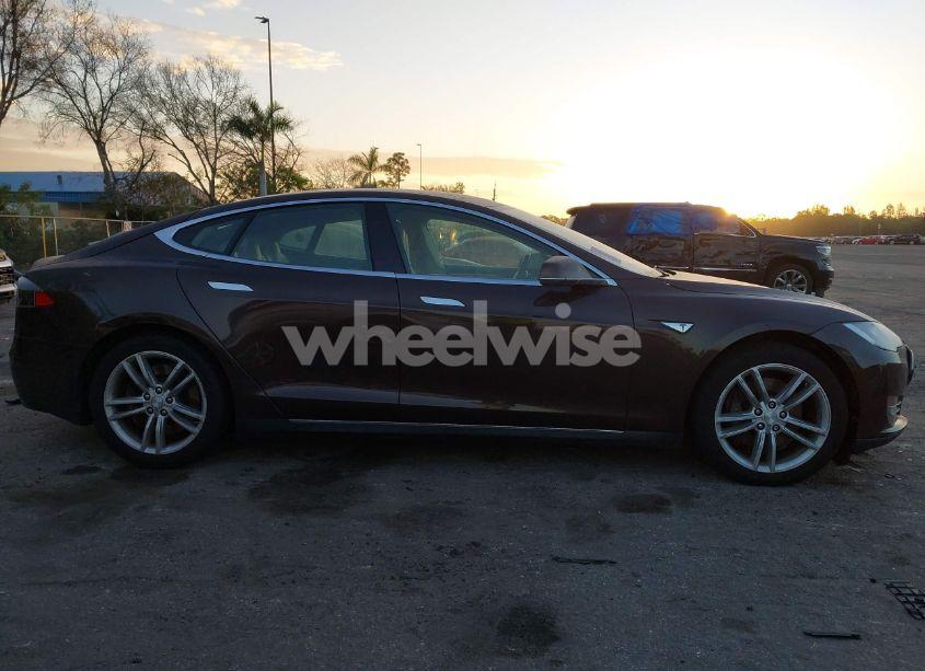 Photo 13 of 2014 Tesla Model S P85 (VIN 5YJSA1H19EFP51406)