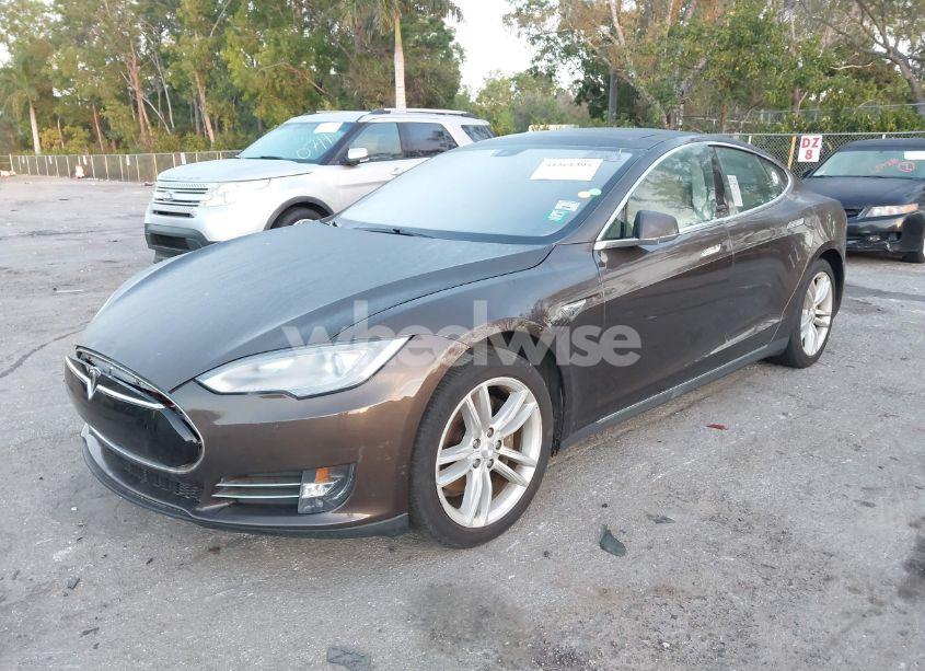 Photo 2 of 2014 Tesla Model S P85 (VIN 5YJSA1H19EFP51406)