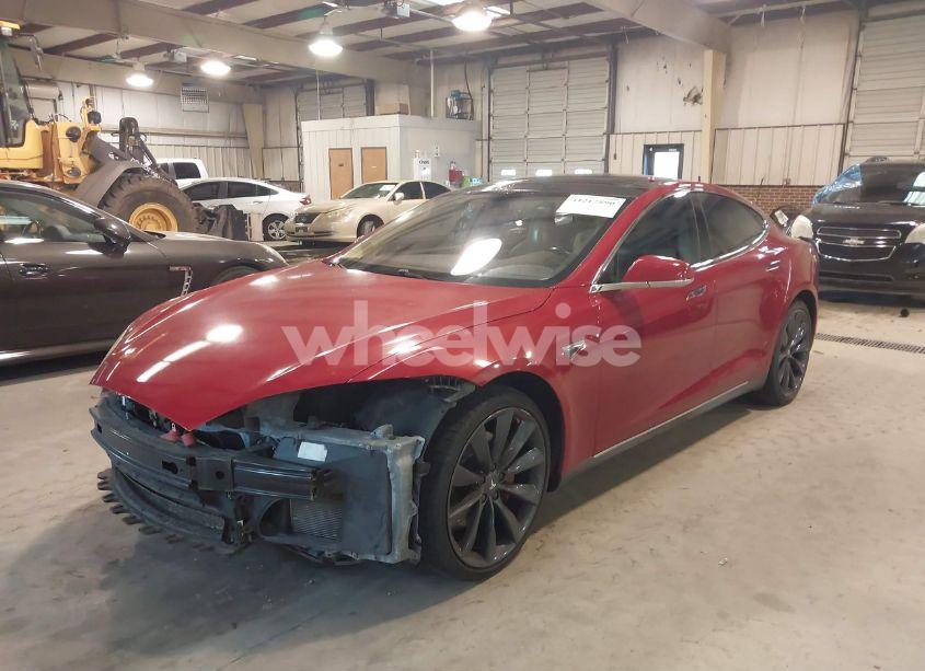 Photo 2 of 2014 Tesla Model S P85 (VIN 5YJSA1H1XEFP55013)