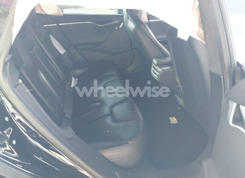 Photo 8 of 2015 Tesla Model S (VIN 5YJSA1H20FFP78519)