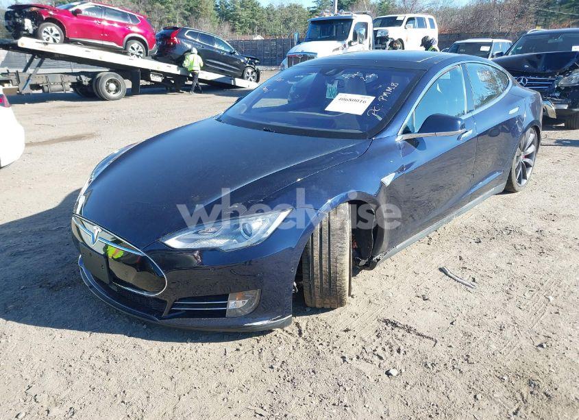 Photo 2 of 2015 Tesla Model S 70D/85D/P85D (VIN 5YJSA1H22FFP79736)