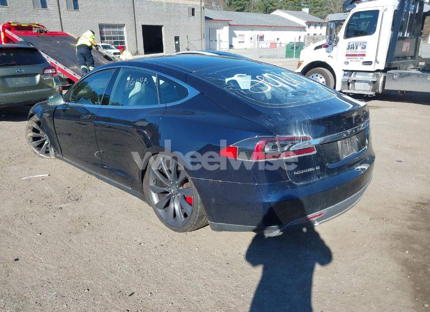Photo 3 of 2015 Tesla Model S 70D/85D/P85D (VIN 5YJSA1H22FFP79736)