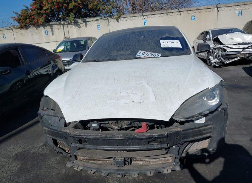 Photo 12 of 2015 Tesla Model S 70D/85D/P85D (VIN 5YJSA1H25FFP73560)