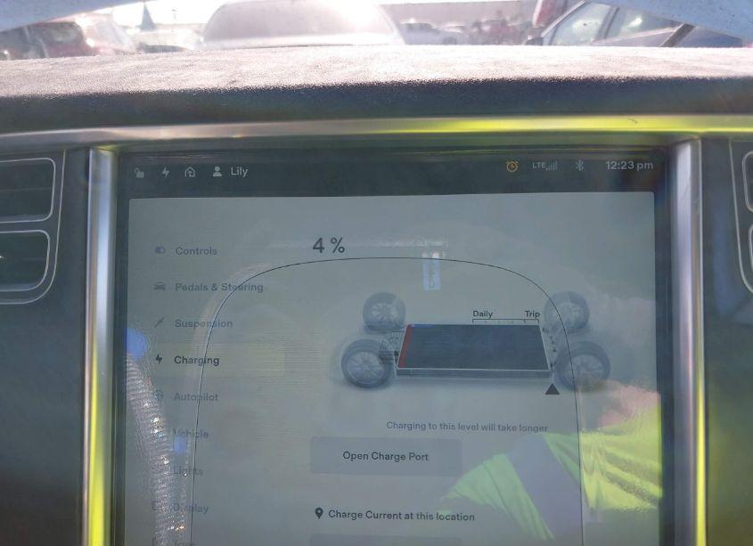 Photo 17 of 2015 Tesla Model S 70D/85D/P85D (VIN 5YJSA1H25FFP73560)