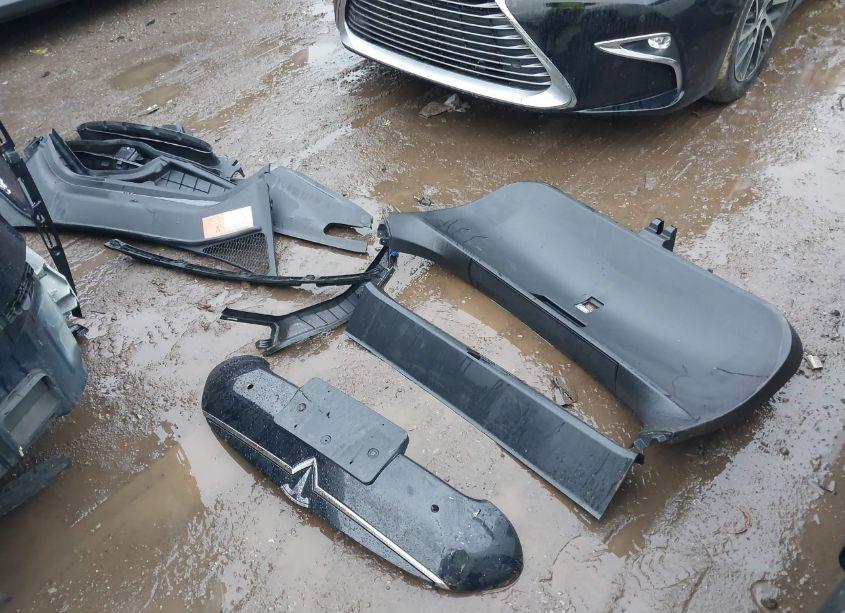 Photo 12 of 2015 Tesla Model S 70D/85D/P85D (VIN 5YJSA1H27FFP79568)