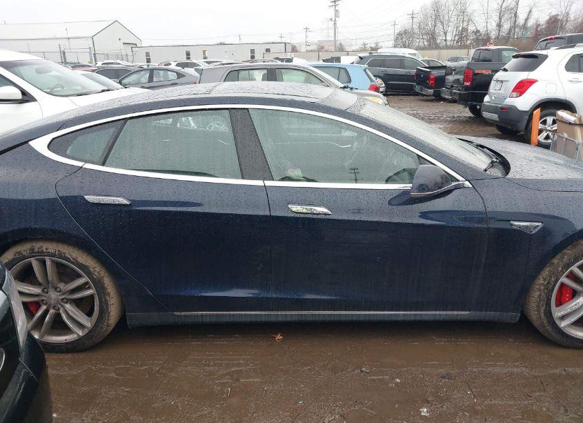 Photo 14 of 2015 Tesla Model S 70D/85D/P85D (VIN 5YJSA1H27FFP79568)