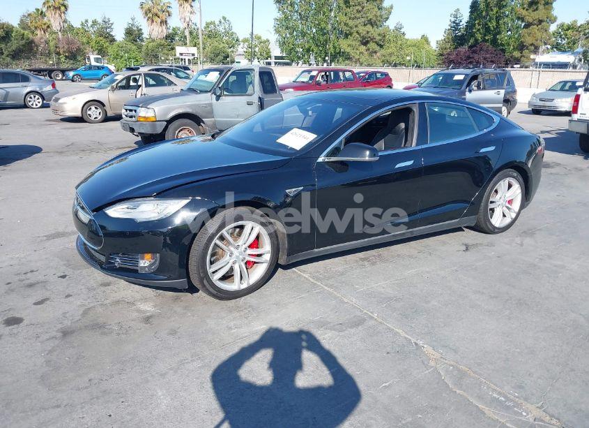 Photo 2 of 2014 Tesla Model S P85D (VIN 5YJSA1H2XEFP67493)
