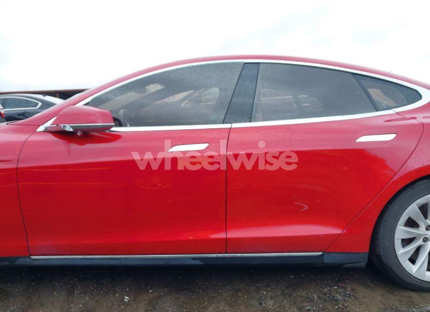 Photo 13 of 2015 Tesla Model S 70D/85D/P85D (VIN 5YJSA1H2XFFP66958)