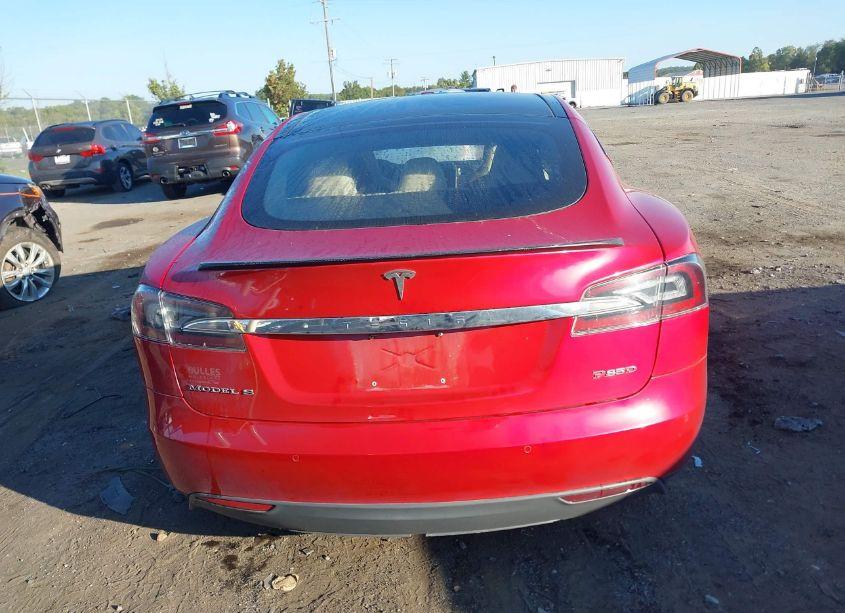 Photo 15 of 2015 Tesla Model S 85D/P85D (VIN 5YJSA1H47FF094522)