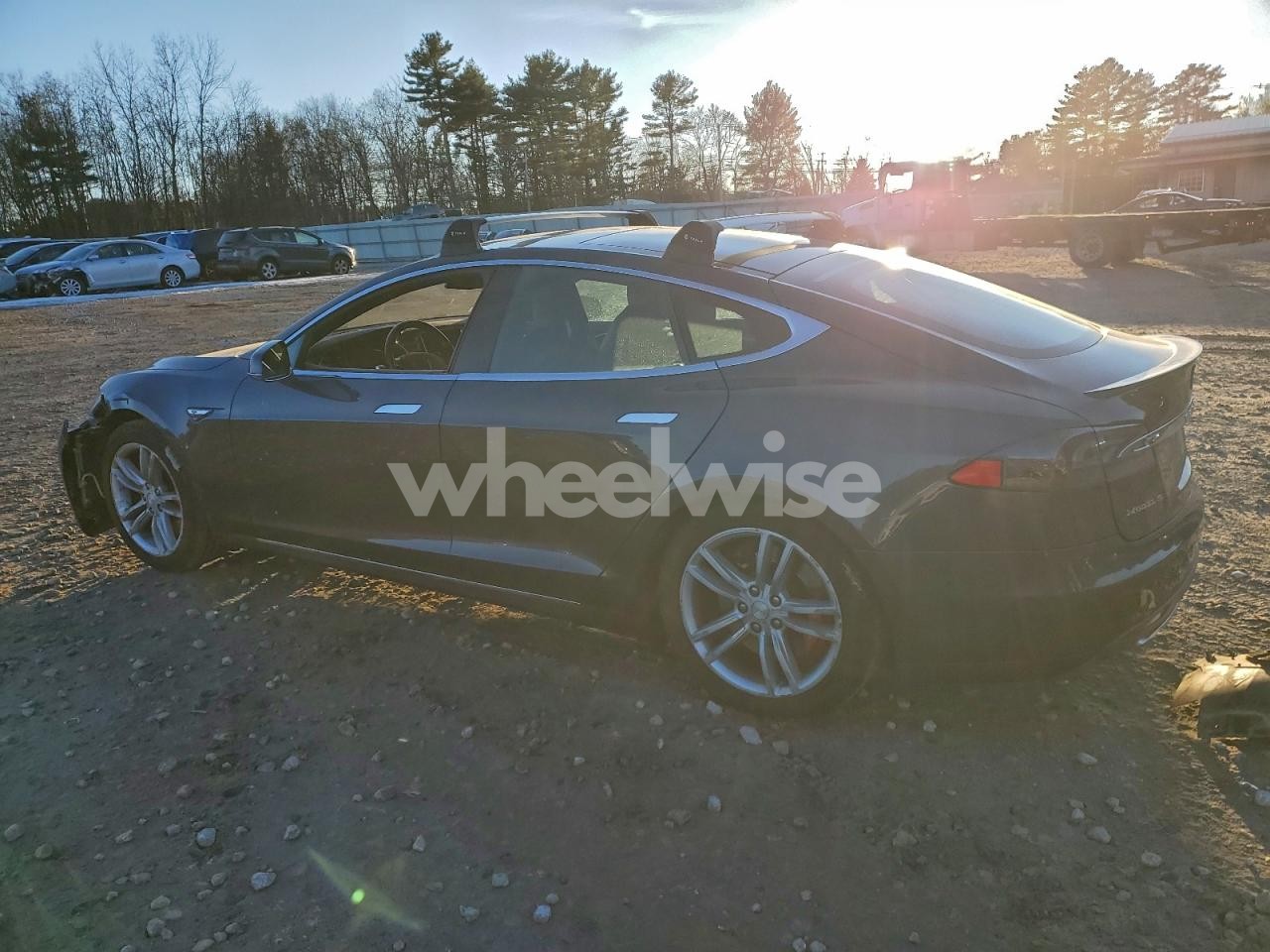 Photo 2 of 2015 TESLA MODEL S P85D (VIN 5YJSA1H48FF080287)