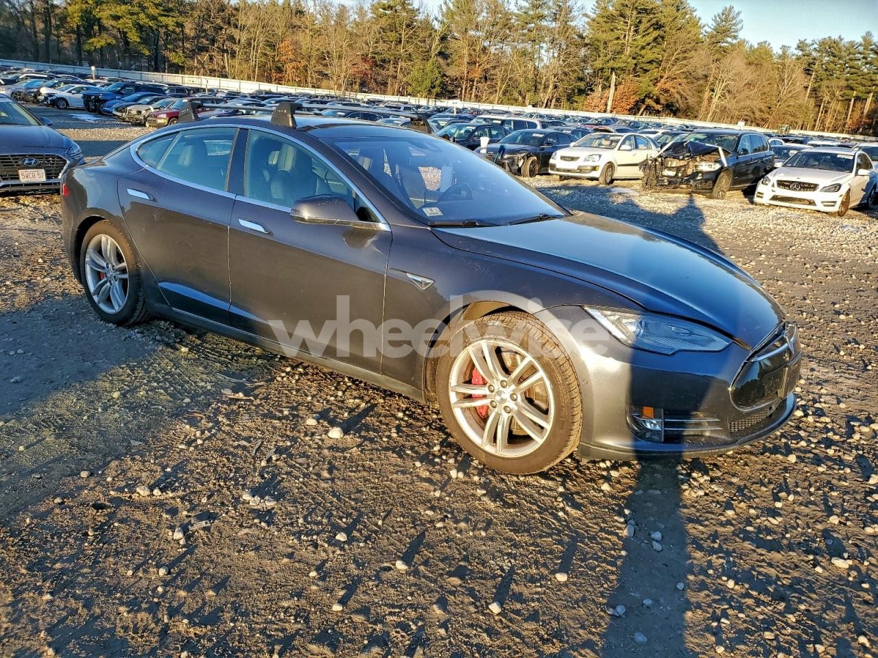 Photo 4 of 2015 TESLA MODEL S P85D (VIN 5YJSA1H48FF080287)