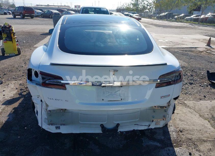 Photo 17 of 2015 Tesla Model S 85D/P85D (VIN 5YJSA1H49FF083456)
