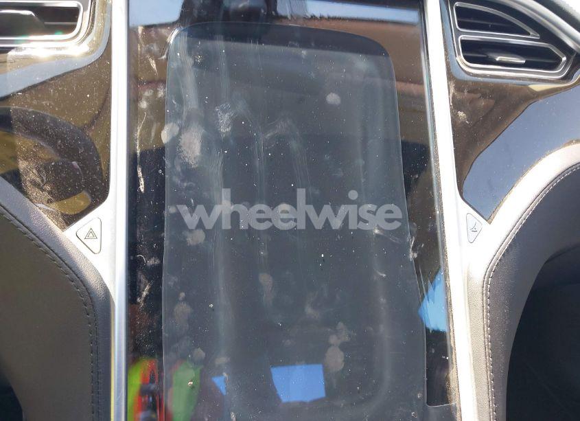 Photo 15 of 2014 Tesla Model S (VIN 5YJSA1S11EFP33278)