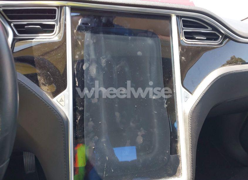 Photo 18 of 2014 Tesla Model S (VIN 5YJSA1S11EFP33278)