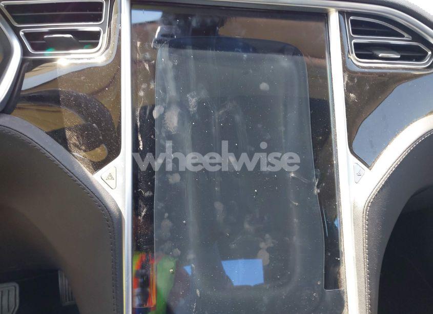 Photo 7 of 2014 Tesla Model S (VIN 5YJSA1S11EFP33278)