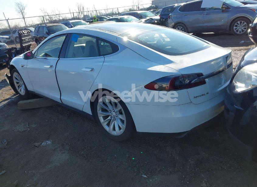 Photo 3 of 2014 Tesla Model S (VIN 5YJSA1S11EFP42627)