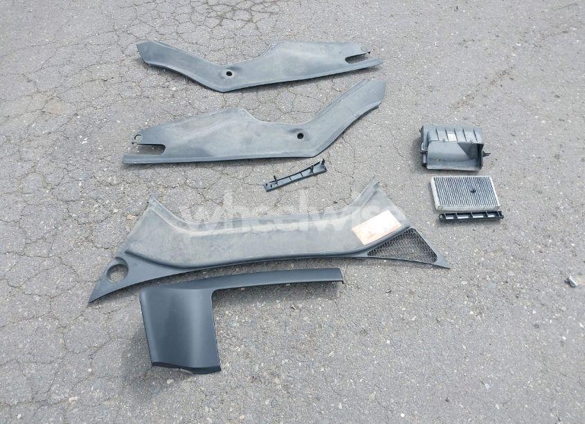 Photo 12 of 2015 Tesla Model S 60/70/85 (VIN 5YJSA1S13FFP78403)