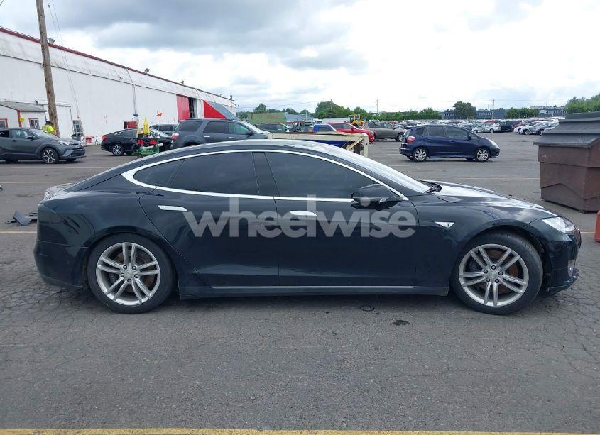 Photo 14 of 2015 Tesla Model S 60/70/85 (VIN 5YJSA1S13FFP78403)