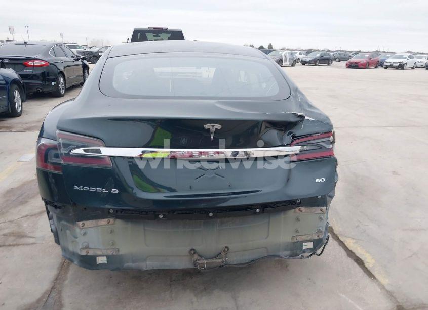 Photo 16 of 2014 Tesla Model S (VIN 5YJSA1S1XEFP53304)