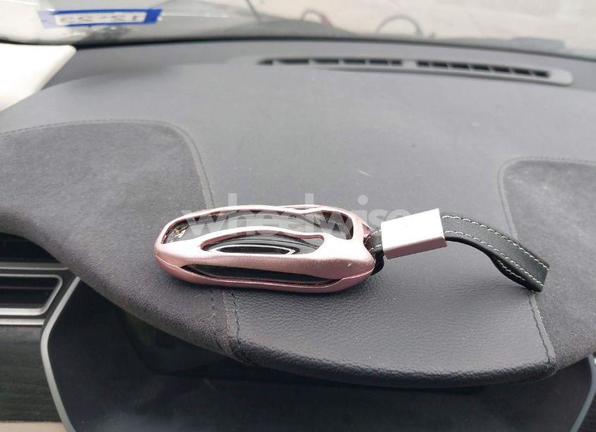 Photo 11 of 2015 Tesla Model S 70D/85D/P85D (VIN 5YJSA1S24FF087048)