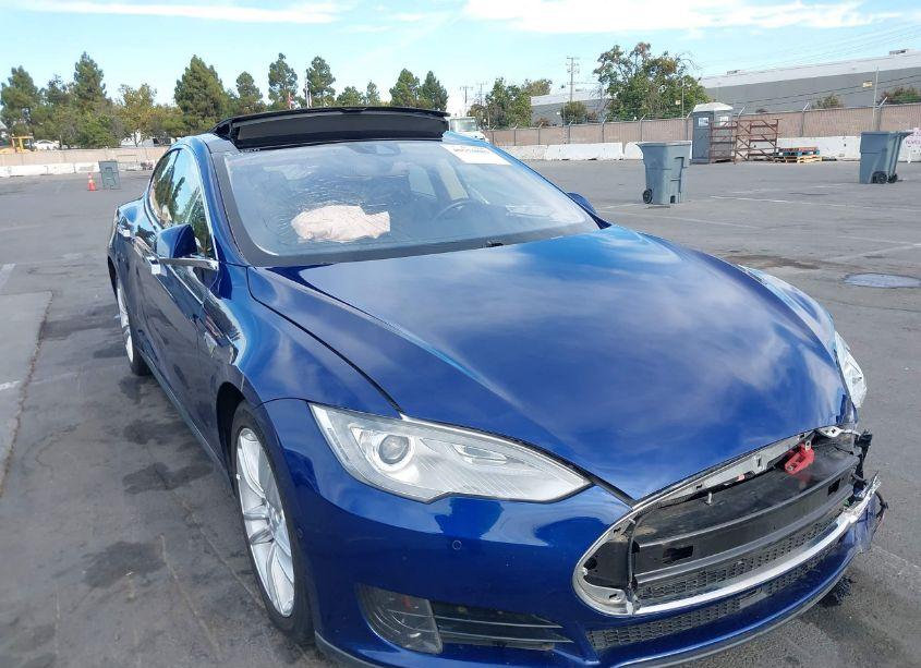 Photo 20 of 2015 Tesla Model S 70D/85D/P85D (VIN 5YJSA1S28FF095010)