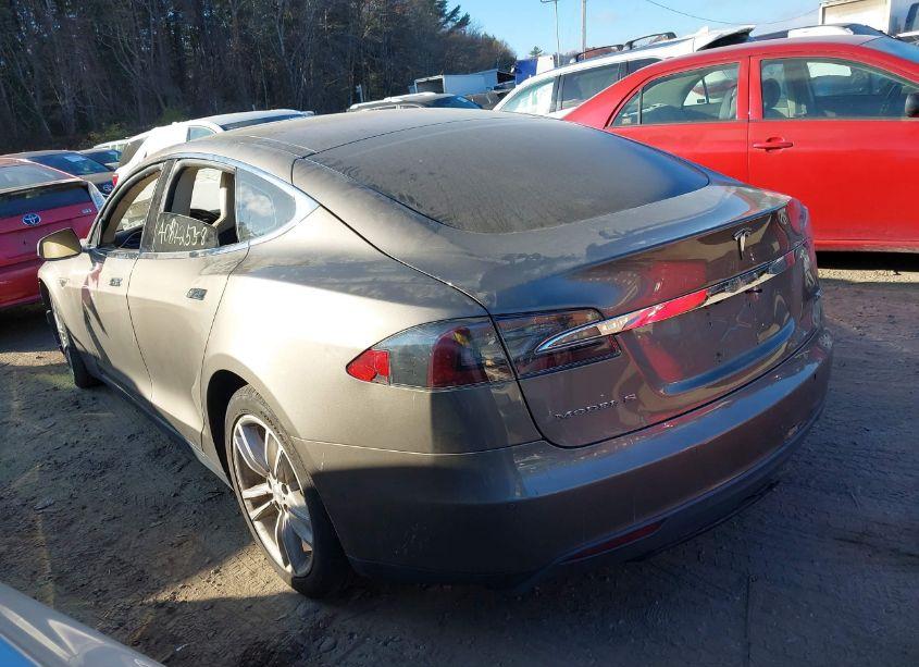 Photo 3 of 2015 Tesla Model S 70D/85D/P85D (VIN 5YJSA1S28FF095962)
