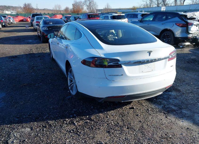 Photo 3 of 2015 Tesla Model S 70D/85D/P85D (VIN 5YJSA1S29FF099373)