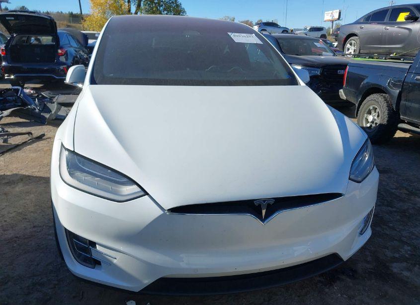 Photo 12 of 2020 Tesla Model X LONG RANGE DUAL MOTOR ALL-WHEEL DRIVE/LONG RANGE PLUS DUAL MOTOR ALL-WHEEL DRIVE (VIN 5YJXCAE20LF237485)