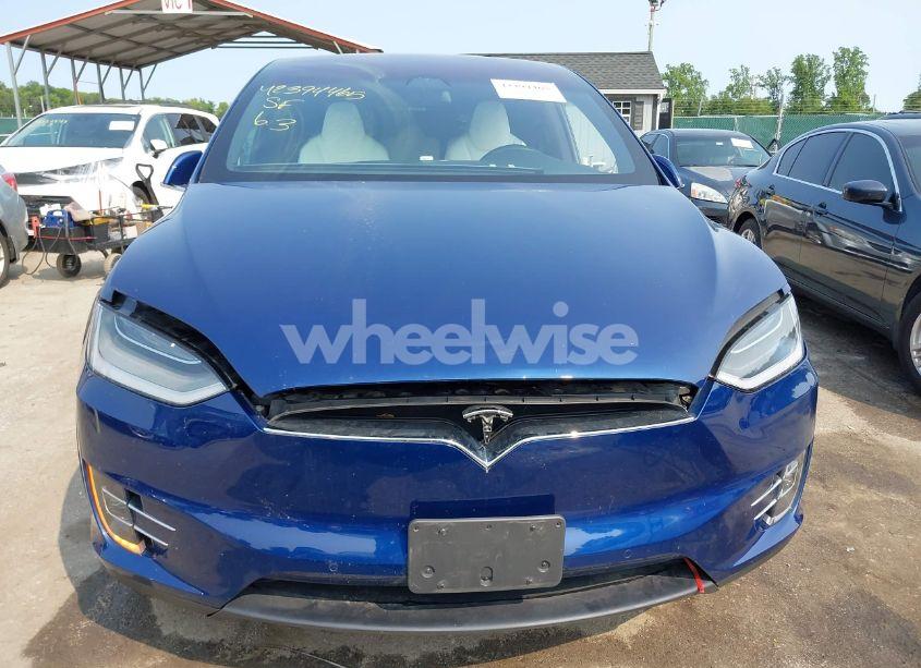 Photo 11 of 2018 Tesla Model X (VIN 5YJXCAE21JF142592)