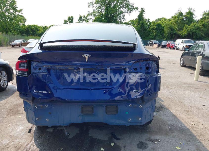 Photo 15 of 2018 Tesla Model X (VIN 5YJXCAE21JF142592)