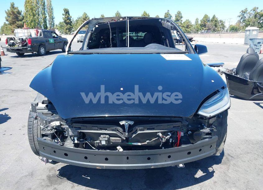 Photo 13 of 2020 Tesla Model X LONG RANGE DUAL MOTOR ALL-WHEEL DRIVE/LONG RANGE PLUS DUAL MOTOR ALL-WHEEL DRIVE (VIN 5YJXCAE24LF272238)