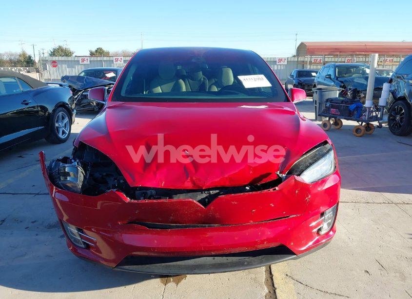 Photo 13 of 2016 Tesla Model X 60D/70D/75D/90D (VIN 5YJXCAE25GF004319)