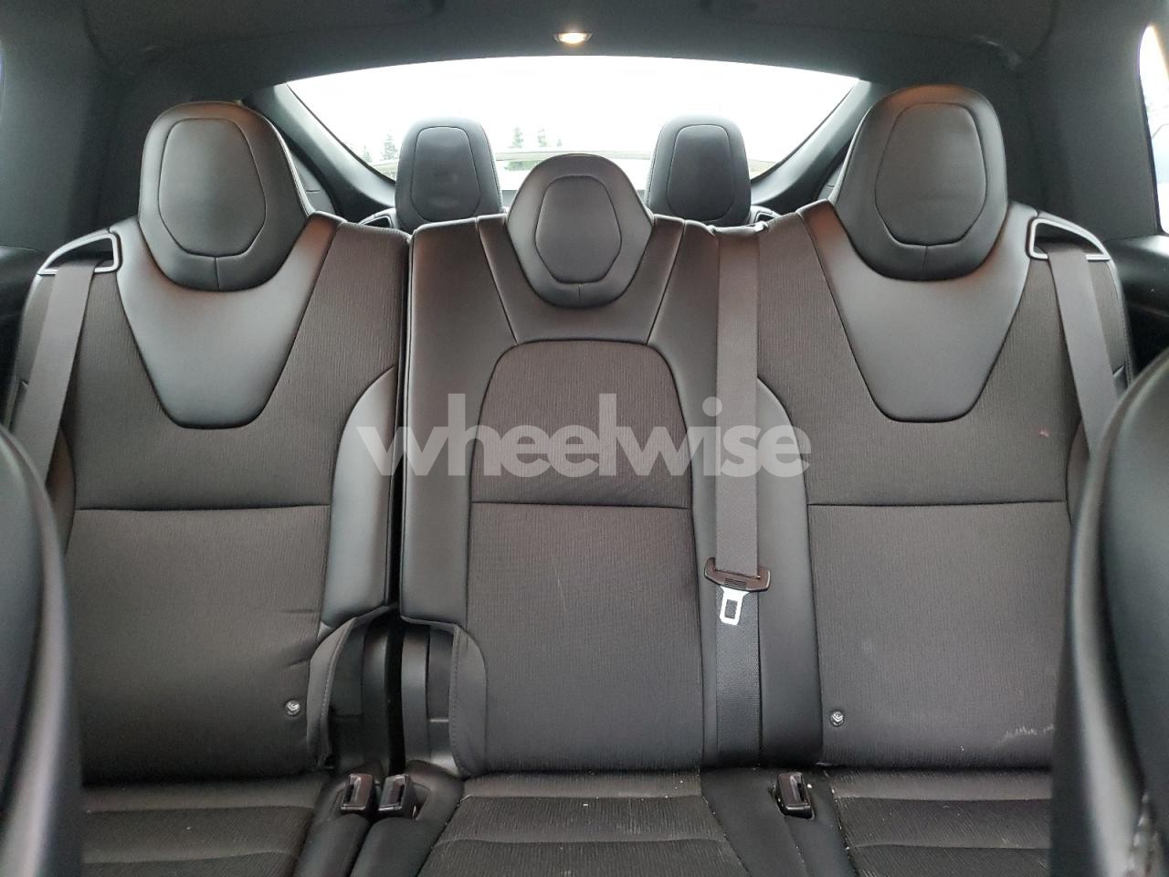 Photo 10 of 2018 TESLA MODEL X (VIN 5YJXCAE26JF111662)