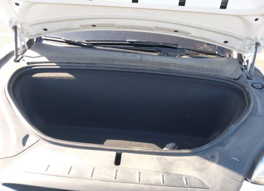 Photo 10 of 2019 Tesla Model X 100D/75D/LONG RANGE (VIN 5YJXCAE26KF185794)