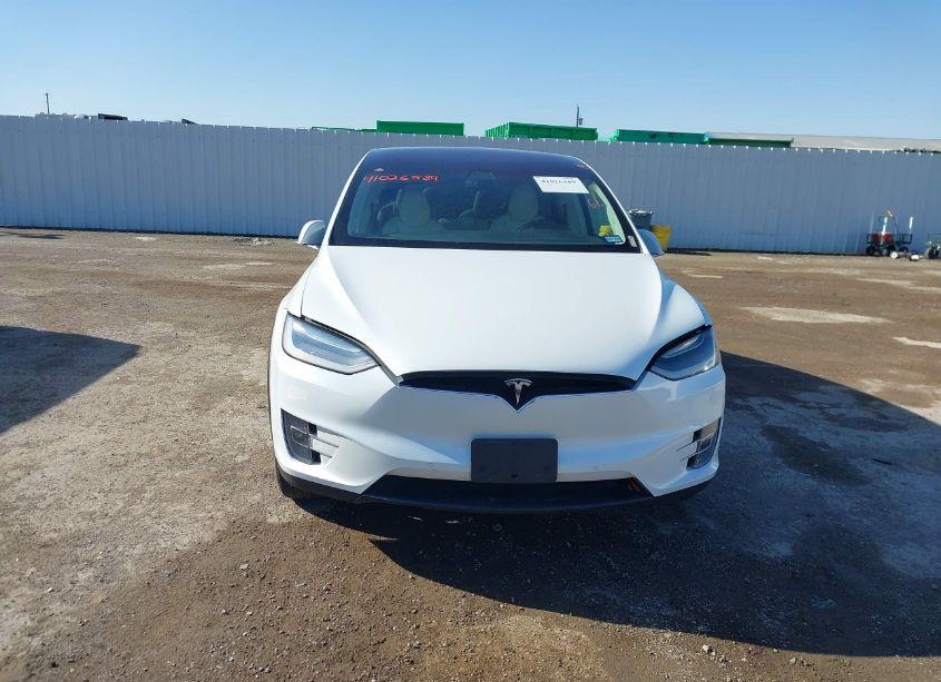 Photo 11 of 2019 Tesla Model X 100D/75D/LONG RANGE (VIN 5YJXCAE26KF185794)