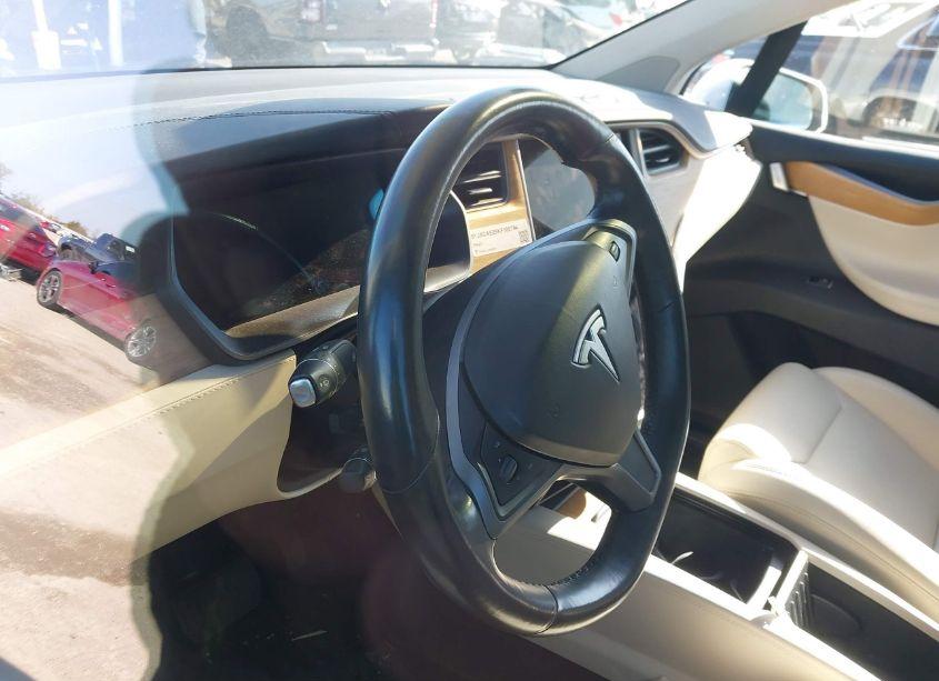 Photo 14 of 2019 Tesla Model X 100D/75D/LONG RANGE (VIN 5YJXCAE26KF185794)