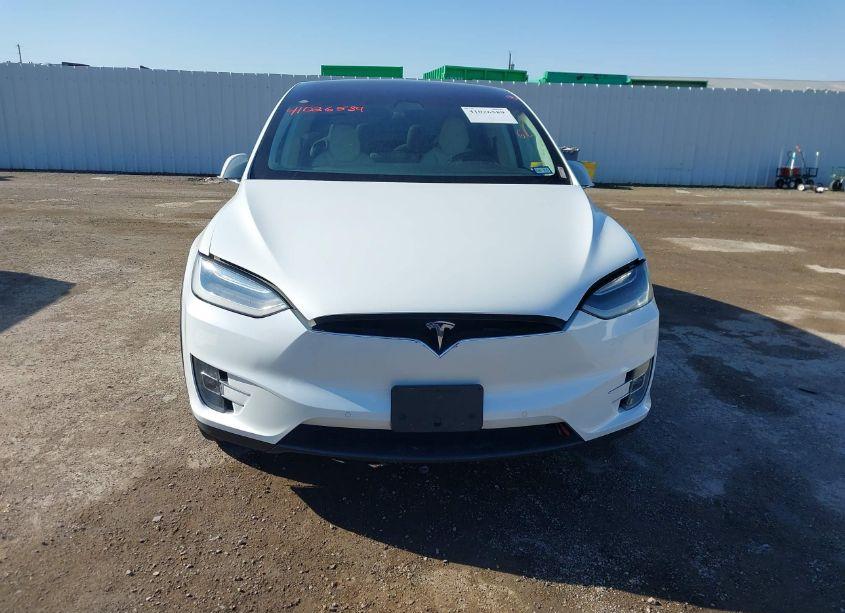 Photo 6 of 2019 Tesla Model X 100D/75D/LONG RANGE (VIN 5YJXCAE26KF185794)