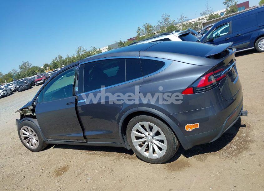 Photo 15 of 2020 Tesla Model X LONG RANGE DUAL MOTOR ALL-WHEEL DRIVE/LONG RANGE PLUS DUAL MOTOR ALL-WHEEL DRIVE (VIN 5YJXCAE26LF241024)