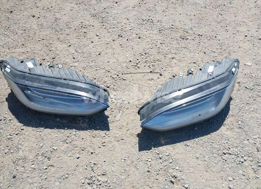 Photo 20 of 2020 Tesla Model X LONG RANGE DUAL MOTOR ALL-WHEEL DRIVE/LONG RANGE PLUS DUAL MOTOR ALL-WHEEL DRIVE (VIN 5YJXCAE26LF241024)