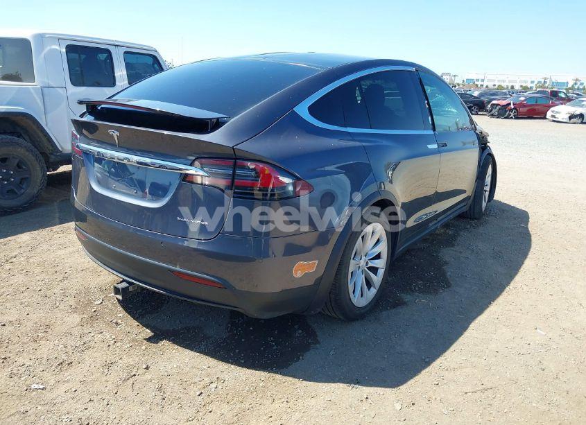 Photo 4 of 2020 Tesla Model X LONG RANGE DUAL MOTOR ALL-WHEEL DRIVE/LONG RANGE PLUS DUAL MOTOR ALL-WHEEL DRIVE (VIN 5YJXCAE26LF241024)